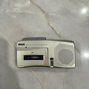 Handheld RCA Cassette Recorder Auto Voice Record AVR RP3538